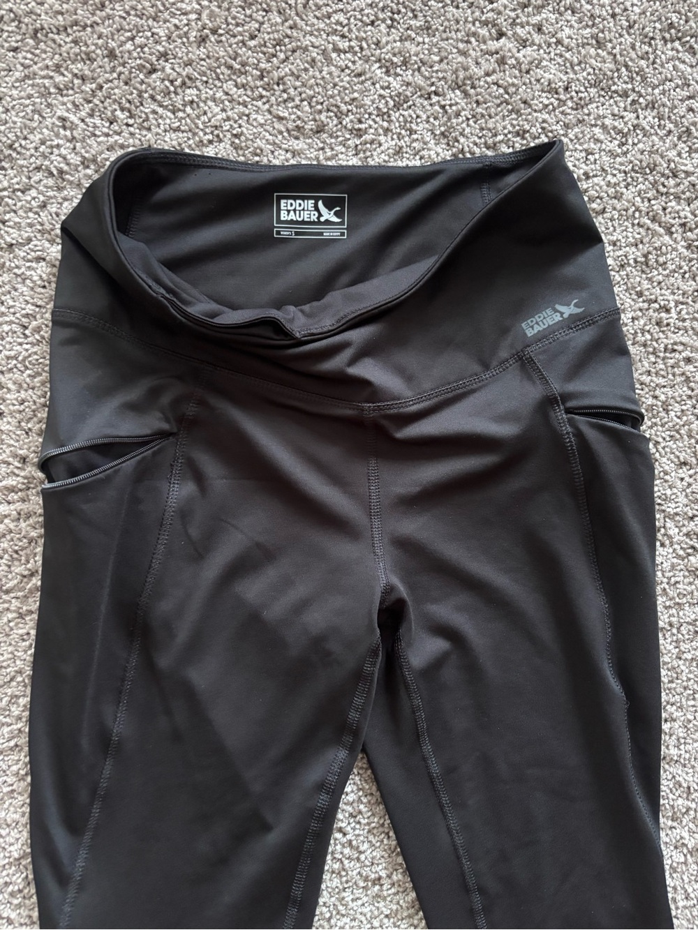 Eddie Bauer Black Performance Leggings with Side Pockets